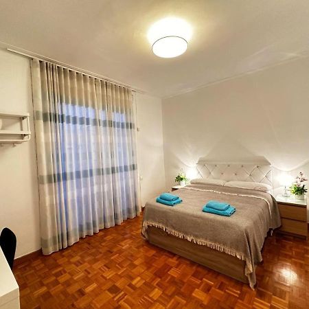Rooms Nuevo Roger Barcelona Buitenkant foto