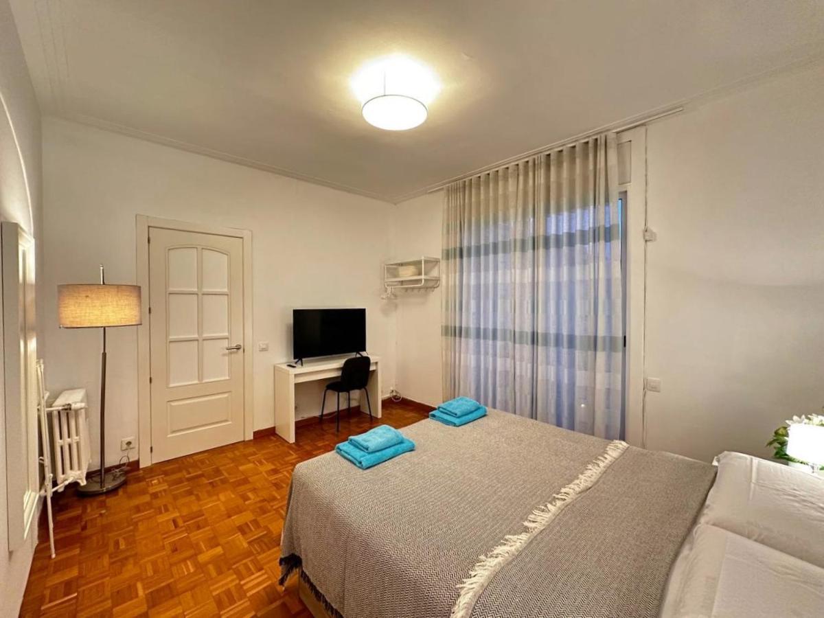 Rooms Nuevo Roger Barcelona Buitenkant foto